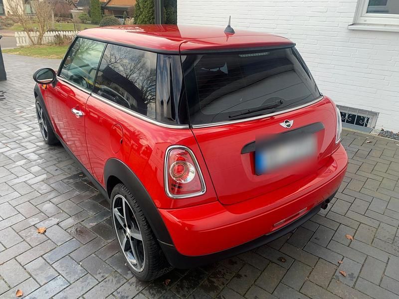 Gebraucht Mini ONE Chili 75 PS (55 kW) 2012 Rot Kleinwagen