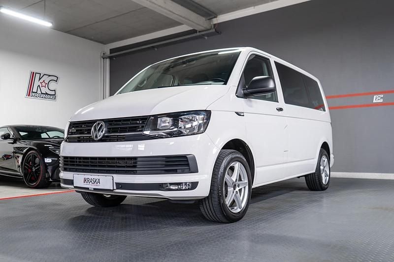 Gebraucht VW T6 Trendline 150 PS (110 kW) 2018 Candyweiß Van