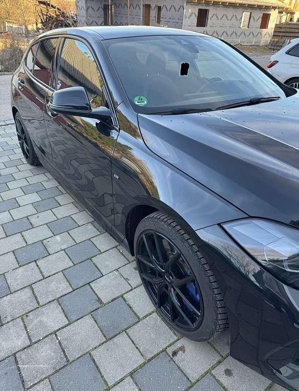 Gebraucht BMW M135 Performance 306 PS (225 kW) 2021 Schwarz Kleinwagen