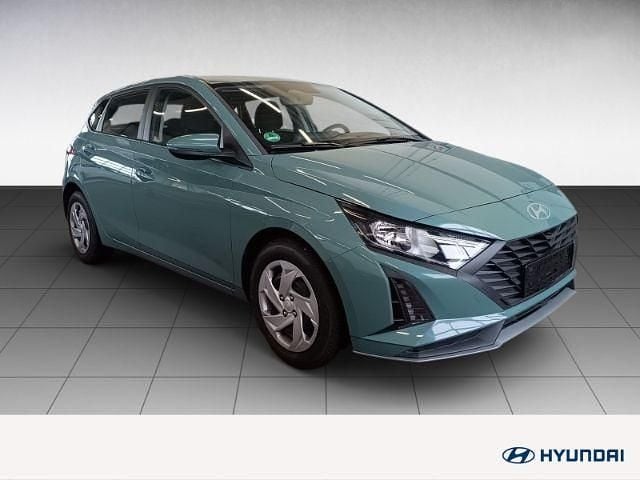 Gebraucht Hyundai i20 Select 79 PS (58 kW) 2025 Gruen Kleinwagen