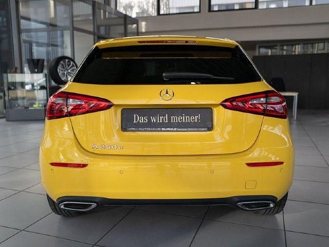 Gebraucht Mercedes A250 Progressive 218 PS (160 kW) 2022