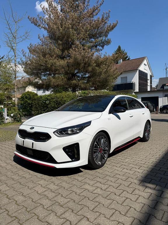 Gebraucht Kia ProCeed GT 204 PS (150 kW) 2021 Weiß Kombi