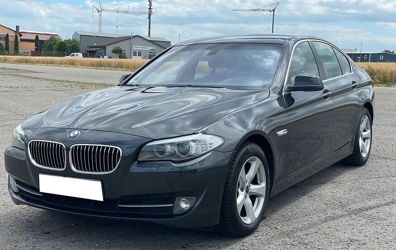 Gebraucht BMW 525 Efficient Dynamics 218 PS (160 kW) 2013 Grau Limousine