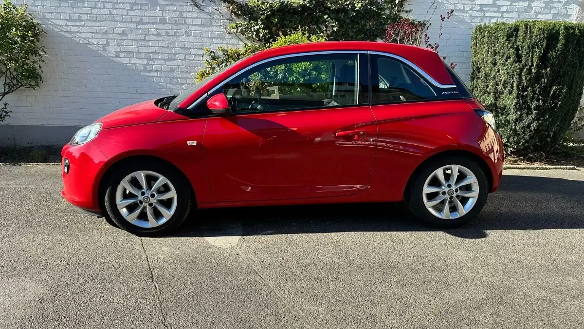 Usata Opel Adam 69 CV (50 kW) 2017 Rosso Utilitaria