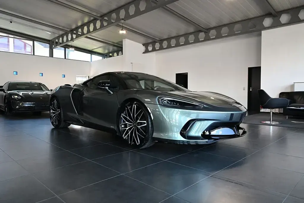 Gebraucht McLaren GTS 635 PS (467 kW) 2026 Grün Coupé