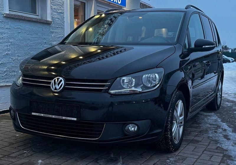 Schwarz Gebraucht 2013 VW Touran Match Van / Kleinbus | 4.900 € (Fairer Preis) - Bild 1/4