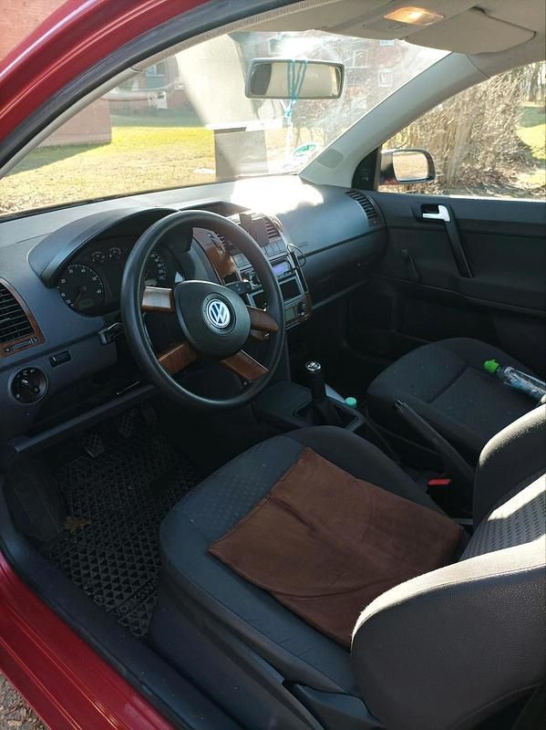 Gebraucht VW Polo 54 PS (39 kW) 2002 Rot Coupé