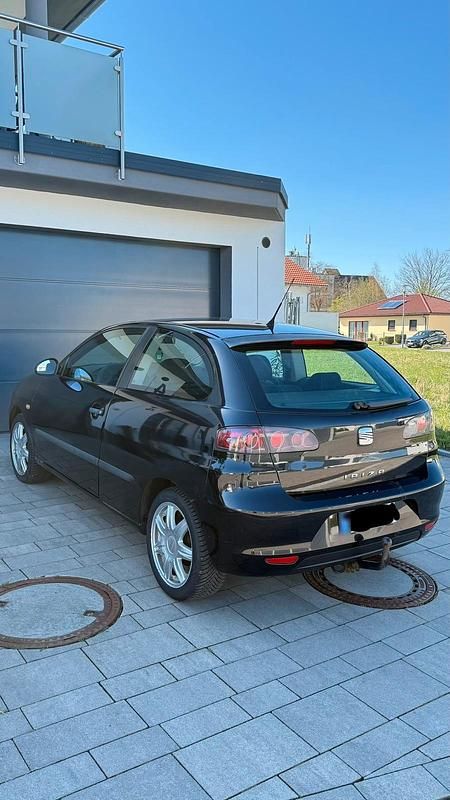 Gebraucht Seat Ibiza 85 PS (62 kW) 2007 Schwarz Kleinwagen