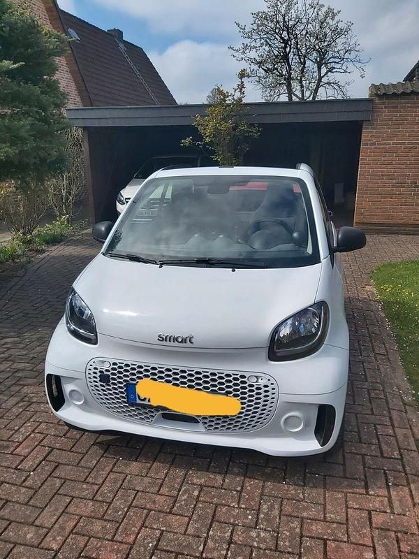 Gebraucht Smart ForTwo Coupé 60 kW (82 PS) 2021 Weiß Cabrio