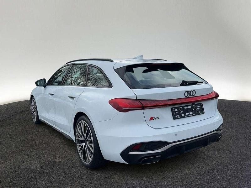 Gebraucht Audi A5 Edition .1 204 PS (150 kW) 2025 2y gletscherweiß metallic Coupé