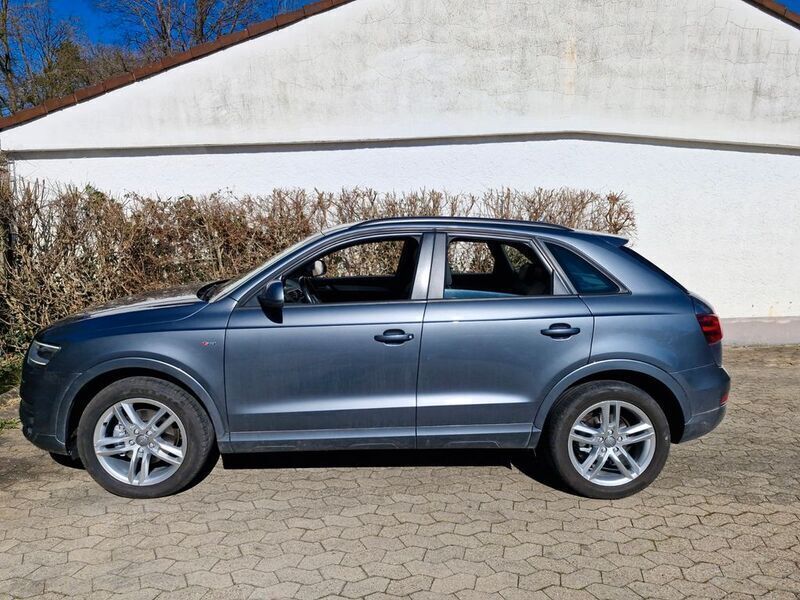 Gebraucht Audi Q3 S-Line 140 PS (102 kW) 2013 Grau SUV