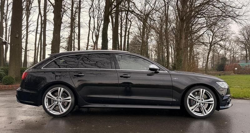 Gebraucht Audi S6 Ambiente 450 PS (330 kW) 2016 Schwarz Kombi