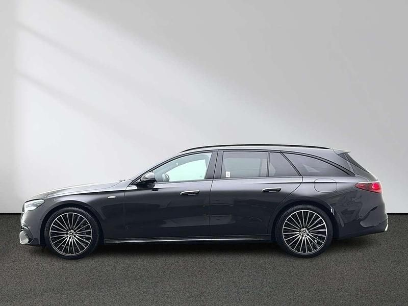 Gebraucht Mercedes E300 AMG 313 PS (230 kW) 2025 Lack graphitgrau Kombi