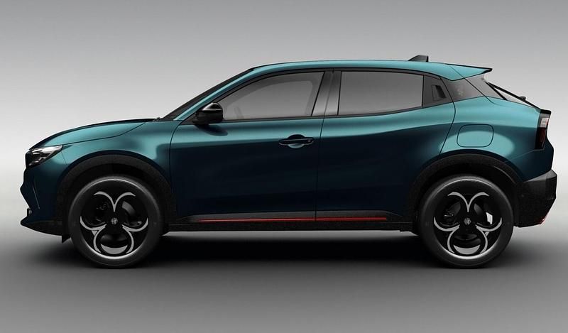 Neu Alfa Romeo Junior 145 PS (106 kW) 2025 Blau metallic SUV