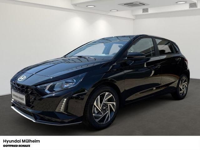 Schwarz Neu 2025 Hyundai i20 Trend Limousine | 21.980 € (Fairer Preis) - Bild 1/4