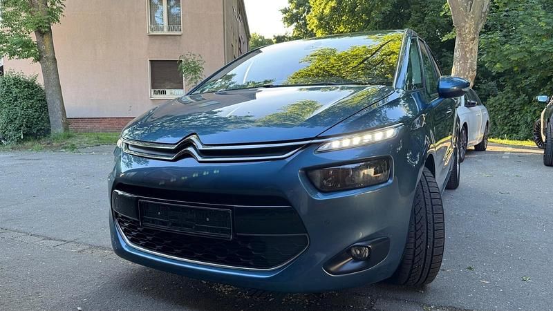 Blau Gebraucht 2014 Citroën C4 Picasso Van / Kleinbus | 6.299 € (Fairer Preis) - Bild 1/4