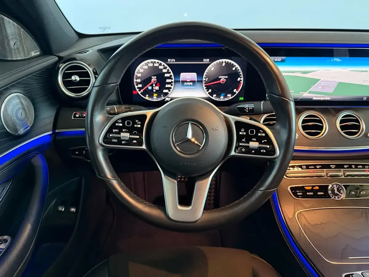 Gebraucht Mercedes E400 AMG 340 PS (250 kW) 2020 Grau Kombi