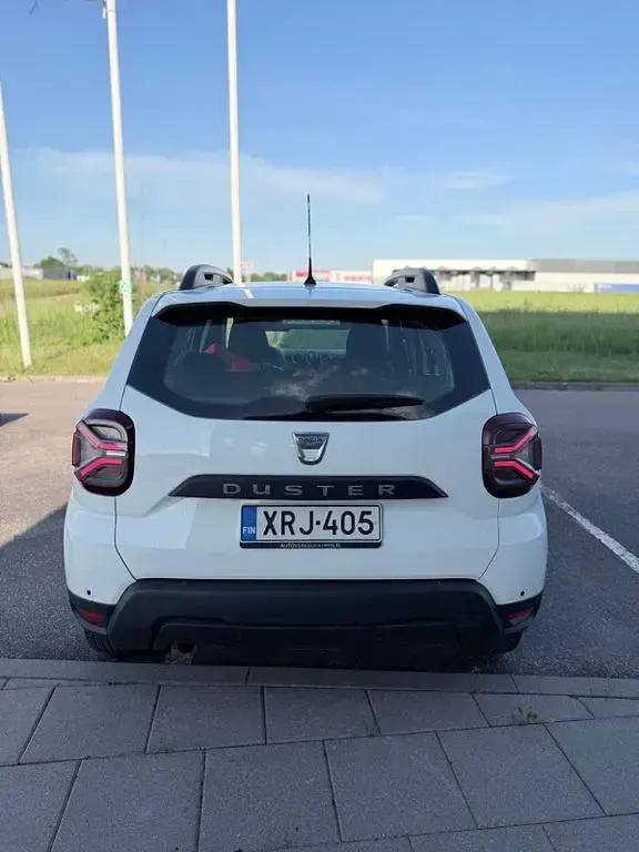 Gebraucht Dacia Duster Prestige 150 PS (110 kW) 2022 Weiß SUV