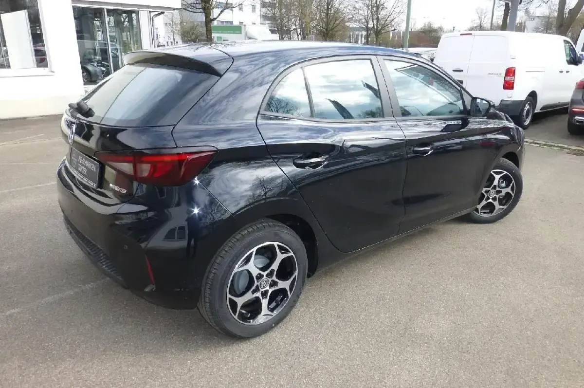 Neu MG MG3 Comfort 116 PS (85 kW) 2025 Schwarz Kleinwagen