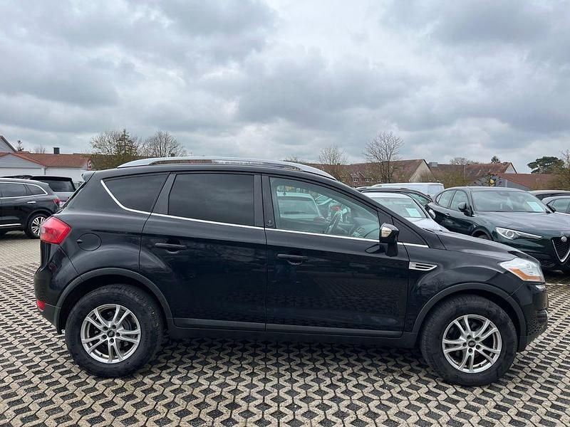 Gebraucht Ford Kuga Champions Edition 163 PS (119 kW) 2012 Schwarz SUV