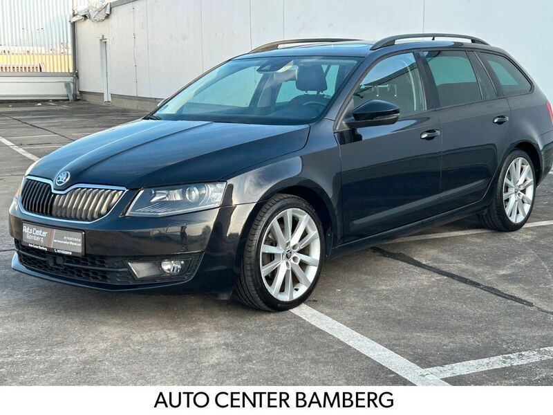 Schwarz Gebraucht 2014 Skoda Octavia Elegance Kombi | 13.840 € (Etwas zu teuer) - Bild 1/4
