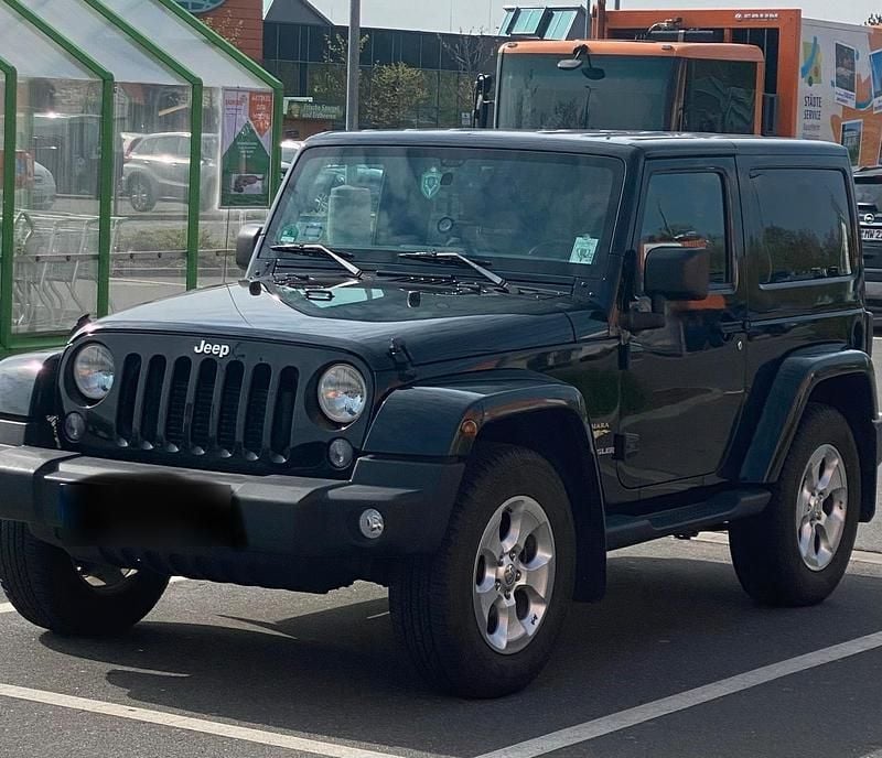 Gebraucht Jeep Wrangler Sahara 200 PS (147 kW) 2015 Schwarz SUV