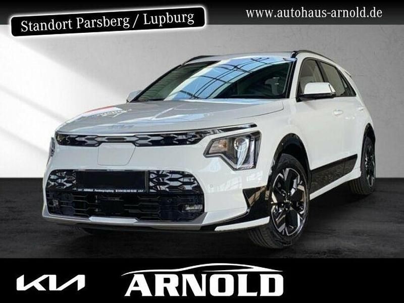Weiss Gebraucht 2023 Kia e-Niro Vision SUV | 28.840 € (Fairer Preis) - Bild 1/4