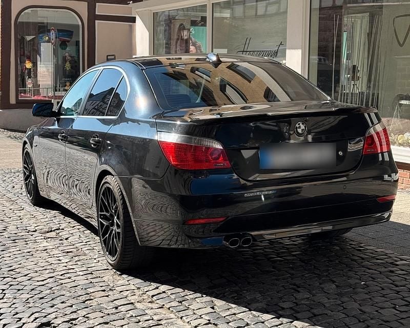Gebraucht BMW 530 256 PS (188 kW) 2005 Schwarz Limousine