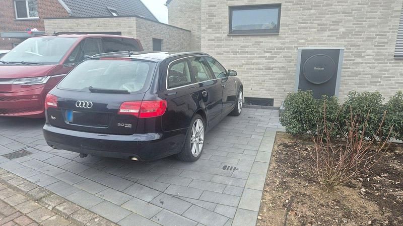 Gebraucht Audi A6 232 PS (170 kW) 2008 Blau Kombi