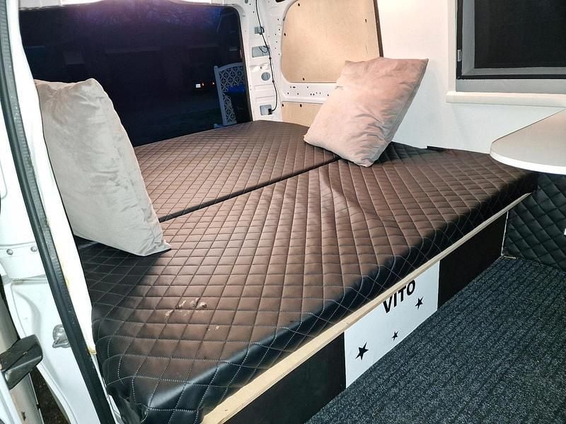 Gebraucht Mercedes e-Vito 85 kW (116 PS) 2019 Weiß Van / Kleinbus