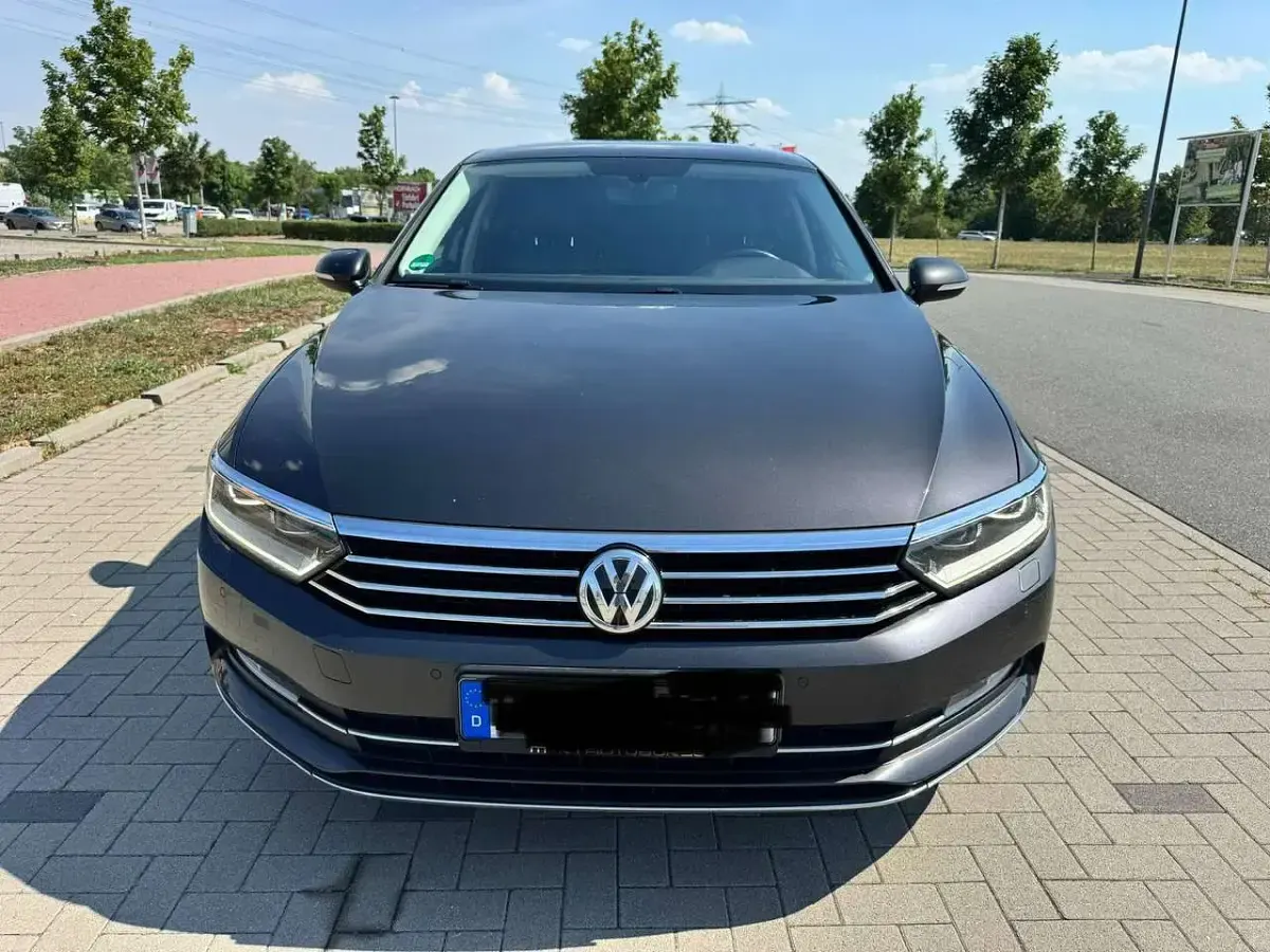 Gebraucht VW Passat Trendline 120 PS (88 kW) 2018 Limousine