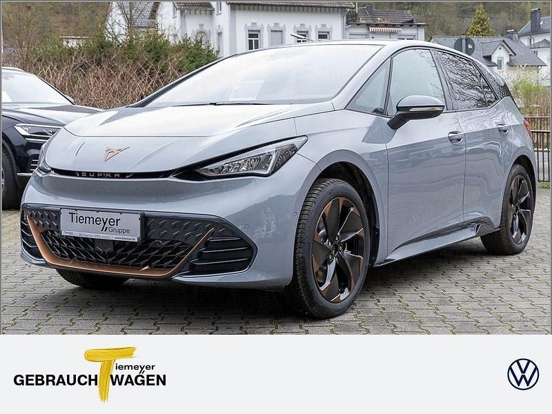 Weiß Gebraucht 2023 Cupra Born Kleinwagen | 31.880 € (Fairer Preis) - Bild 1/4