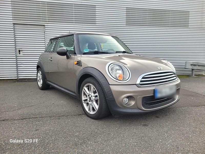 Second-hand Mini ONE 75 CP (55 kW) 2011 Maro Hatchback