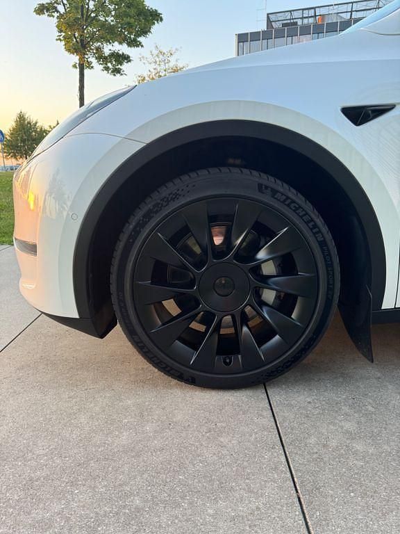 Gebraucht Tesla Model Y 274 kW (373 PS) 2022 Weiß SUV