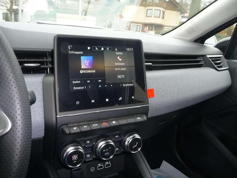 Neu Mitsubishi Colt Plus 91 PS (66 kW) 2025 Achatgrau Kleinwagen