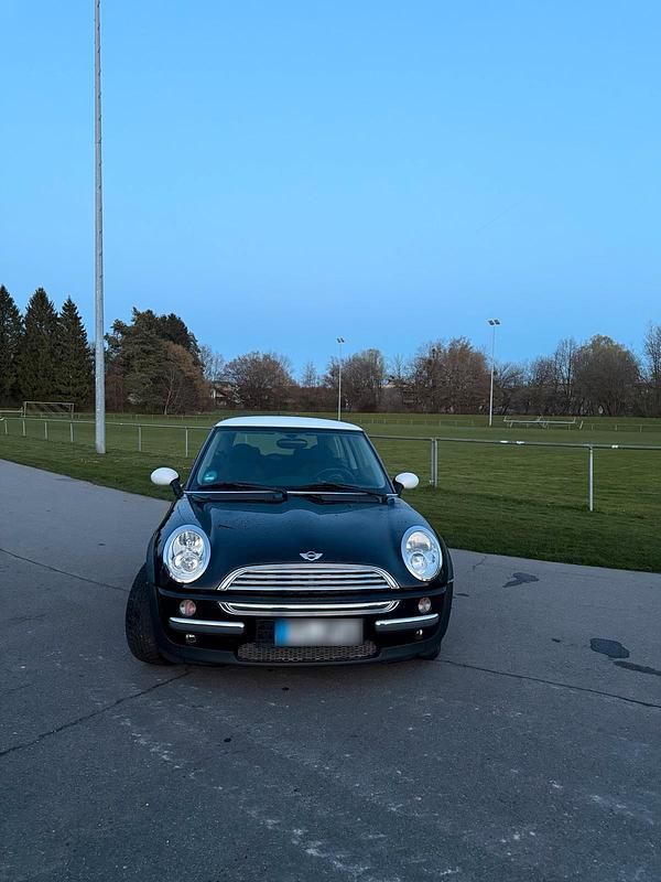 Second-hand Mini Cooper 116 CP (85 kW) 2002 Negru Hatchback