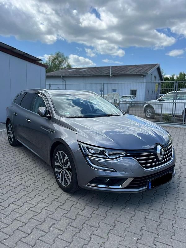 Grau Gebraucht 2016 Renault Talisman Limousine | 11.900 € (Fairer Preis) - Bild 1/4