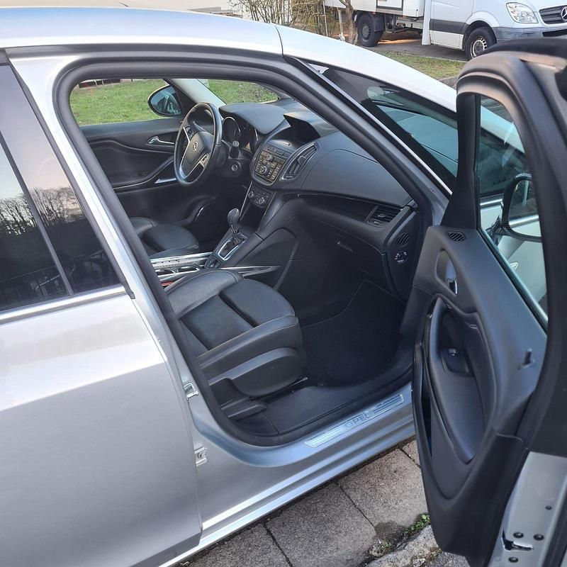 Gebraucht Opel Zafira 170 PS (125 kW) 2015 Silber Van / Kleinbus