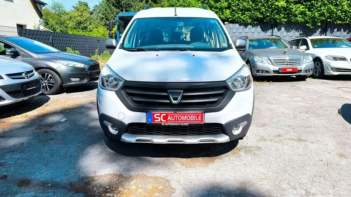Gebraucht Dacia Dokker Stepway 90 PS (66 kW) 2015 Gletscherweiss Van / Kleinbus