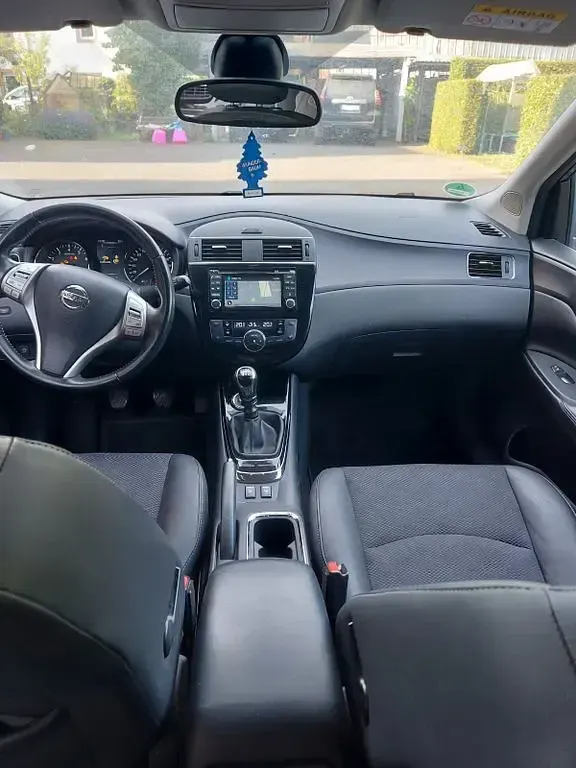 Gebraucht Nissan Pulsar Acenta 116 PS (85 kW) 2017 Grau Kleinwagen