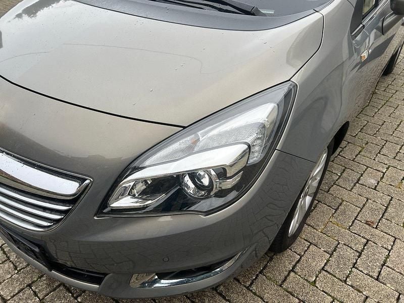 Muskatgrau/pepperdust Gebraucht 2015 Opel Meriva Innovation Van / Kleinbus | 4.490 € (Guter Preis) - Bild 1/4