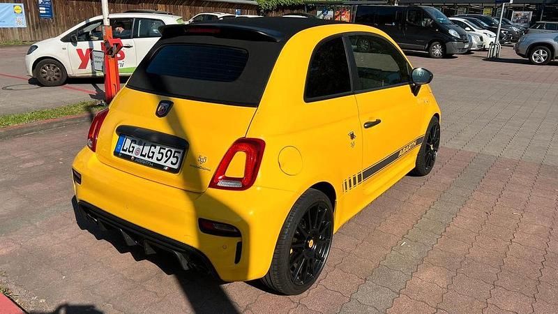 Gebraucht Abarth 595 Competizione 179 PS (131 kW) 2016 Gelb Cabrio