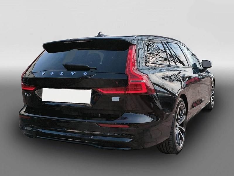 Gebraucht Volvo V60 Plus 455 PS (334 kW) 2022 Schwarz Kombi