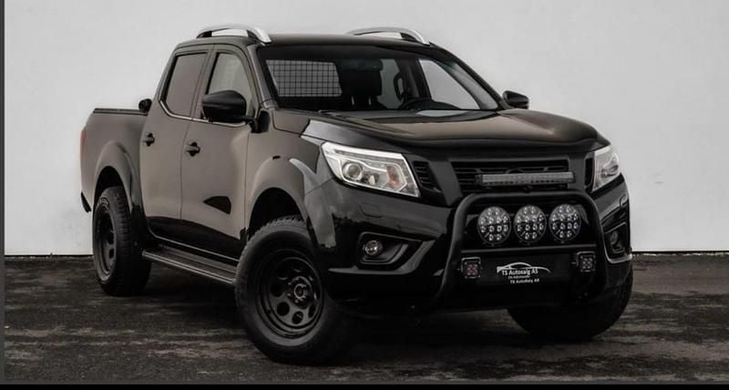 Gebraucht Nissan Navara 190 PS (139 kW) 2016 Schwarz Pickup