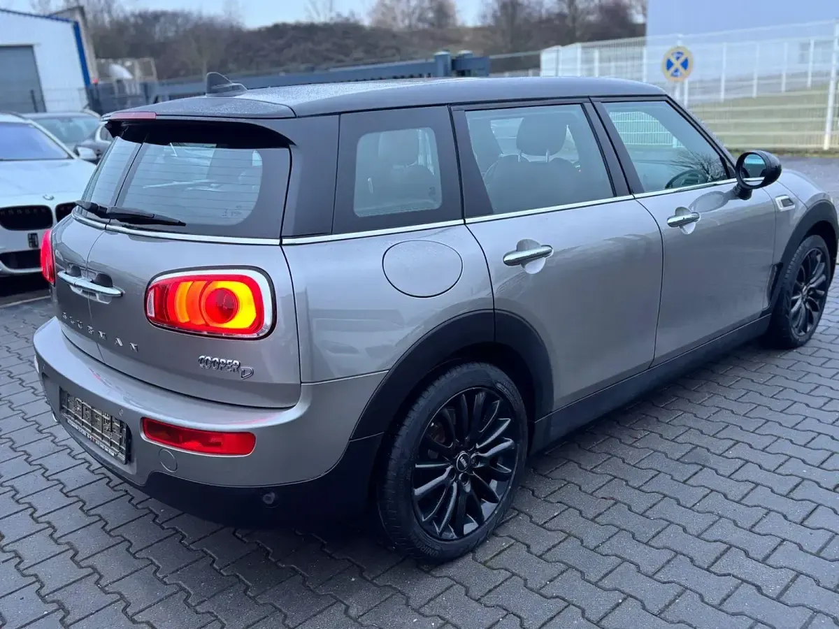 Occasion Mini Cooper D 150 ch (110 kW) 2019 Gris Citadine