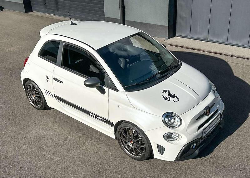 Bianco perlmut Gebraucht 2018 Abarth 595 Competizione Limousine | 19.100 € (Etwas zu teuer) - Bild 1/4