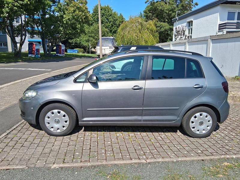 Grau Gebraucht 2009 VW Golf VI Limousine | 4.350 € (Guter Preis) - Bild 1/4