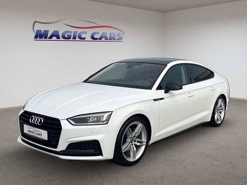 Weiß Gebraucht 2019 Audi A5 Sportback S-Line Limousine | 29.900 € (Fairer Preis) - Bild 1/4