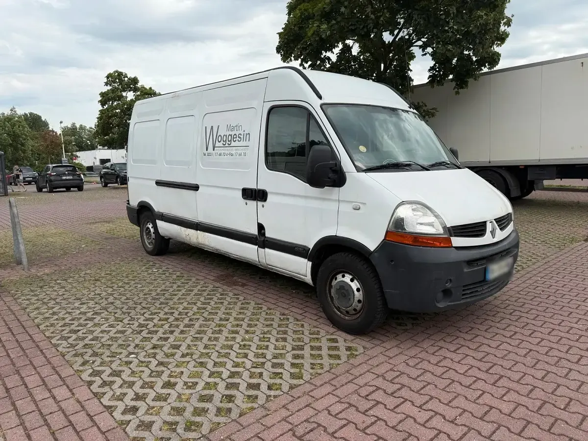 Gebraucht Renault Master 120 PS (88 kW) 2009 Weiß Van / Kleinbus