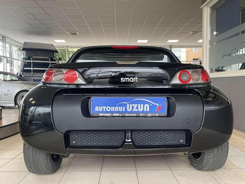 Gebraucht Smart Roadster 61 PS (44 kW) 2004 Schwarz Cabrio